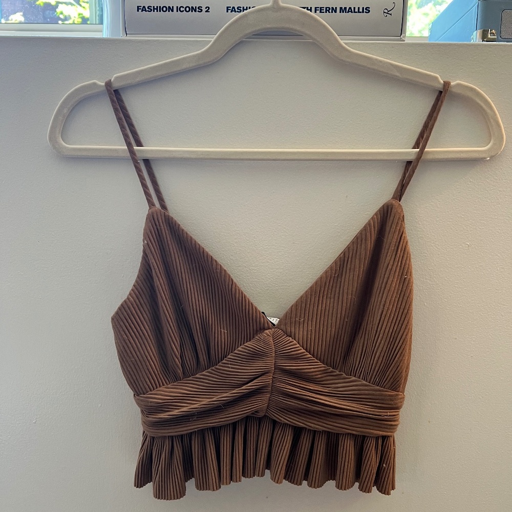 Urban Outfitters Brown Crop Top NWT